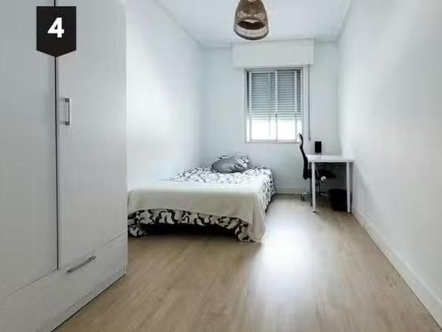 Bonito Habitación en Travesía Ramón y Cajal, San Pedro de Deus.