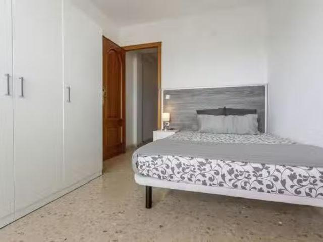Nuevo Habitación en Avinguda del Cardenal Benlloch, Camins al.