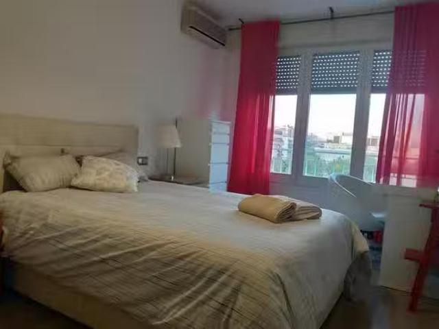 ¡Oferta! Habitación en Avinguda Diagonal, Fort Pienc