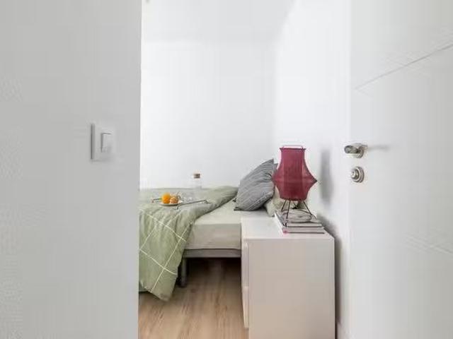 Único Habitación en Calle de Ofelia Nieto, Berruguete