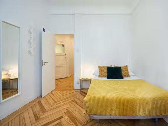 ¡Oferta! Habitación en Calle del Duque de Sesto