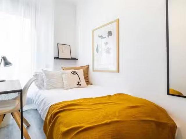 ¡Oferta! Habitación en Calle del Olivar, Centro