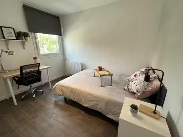 ¡Recién llegado! Habitación en Calle Illescas, Aluche