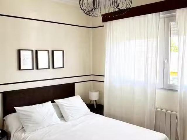 ¡Oferta! Habitación en Calle Jaenar, Hortaleza