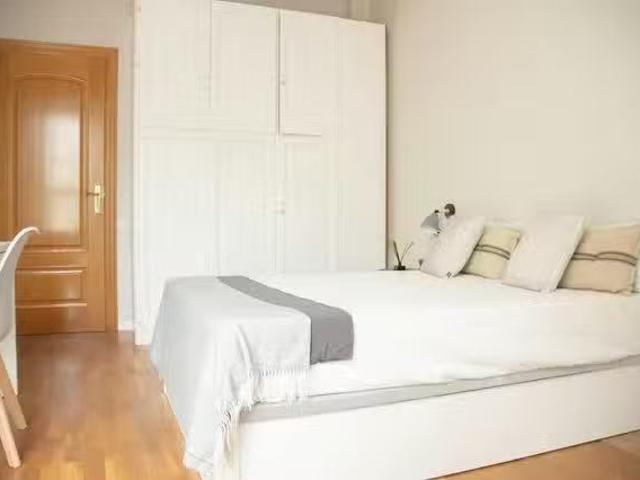 Acogedor Habitación en Carrer d'Aragó, Dreta de l'Eixample