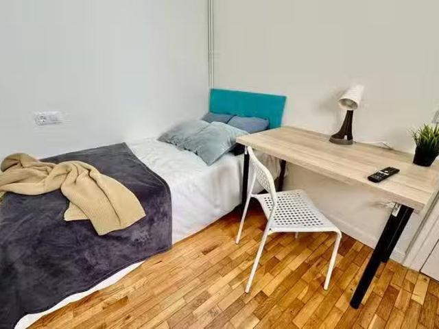 ¡Oferta! Habitación en Carrer de Duran i Bas, Ciutat Vella