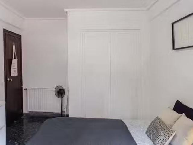¡En alquiler! Habitación en Carrer de Jaume Roig