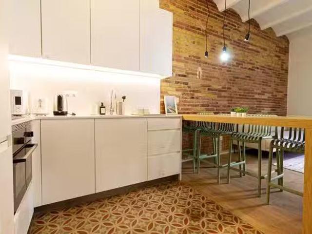 Único Habitación en Carrer de Santa Peronella