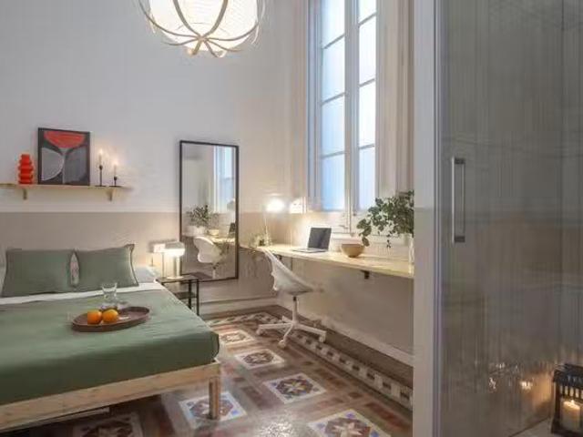 ¡Oferta! Habitación en Carrer de Pau Claris, 85