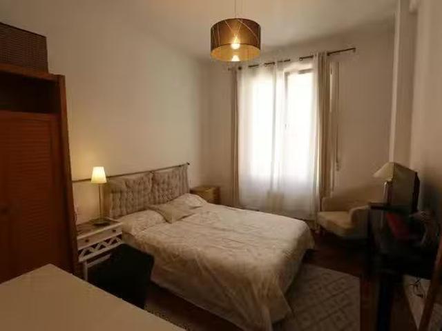 ¡Oferta! Habitación en Iparraguirre kalea, Abando
