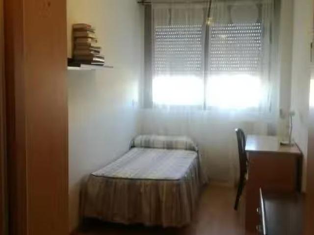 ¡Oferta! Habitación en Paseo de la Dirección, Valdeacederas