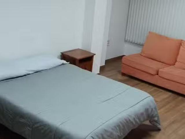 Nuevo Habitación en Paseo Menéndez Pelayo, La Fama