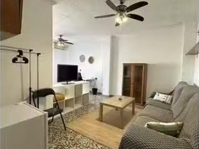 Único Habitación en piso compartido, 5 camas, Murcia