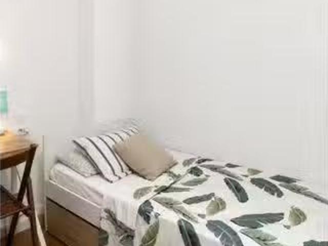 Barato Habitación en piso compartido en alquiler, La Sagrada F.