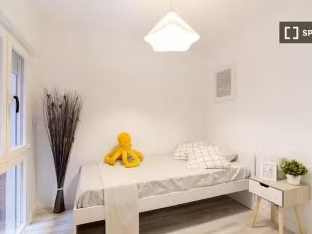 Acogedor Habitación en piso compartido en madrid