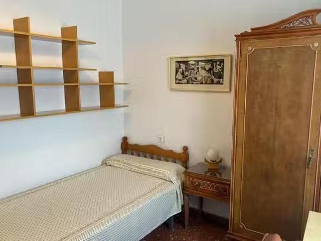 Nuevo Habitación en Plaza Nueva de San Antón