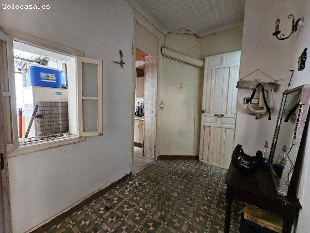 OFERTA HASTA FN DE AÑOEdificio junto a la iglesia para reformar y/o derribar y construir hasta 4 pla