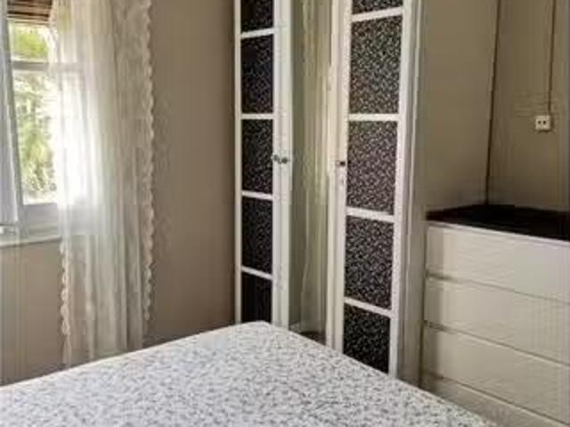 ¡Recién llegado! Se alquila habitación en piso de 4 habitacion.