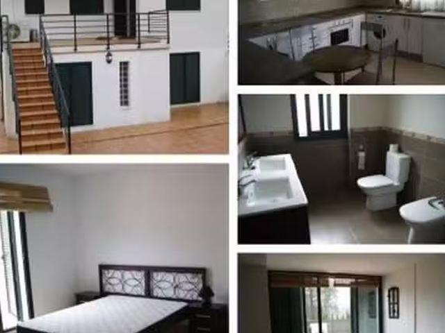 ¡Oferta! Piso de 5 habitaciones en Calle Ribera del Coto, 1402.