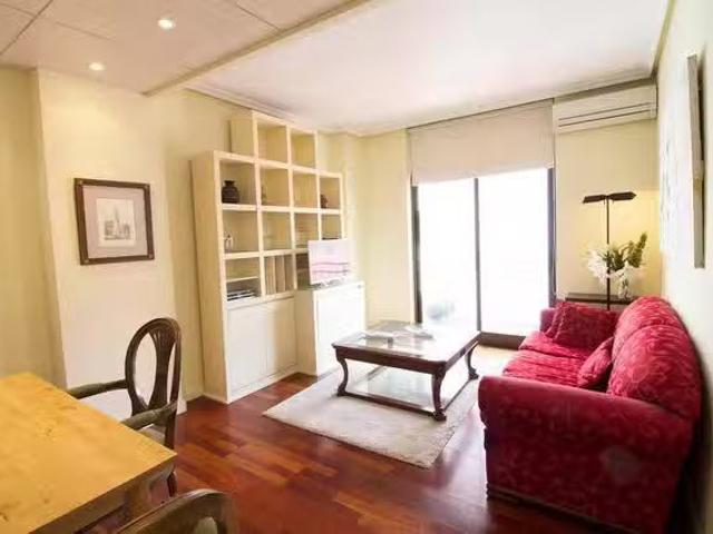Nuevo Piso de 1 habitación en Calle de María de Molina