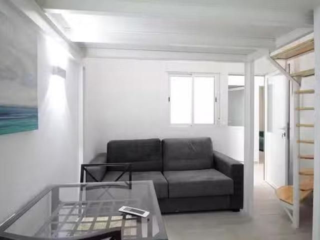 ¡Renta! Piso de 1 habitación en Calle de Rodrigo Uhagón