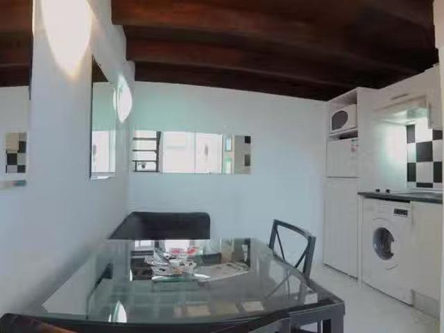 ¡En alquiler! Piso de 1 habitación en Calle del Capitán Blanco.