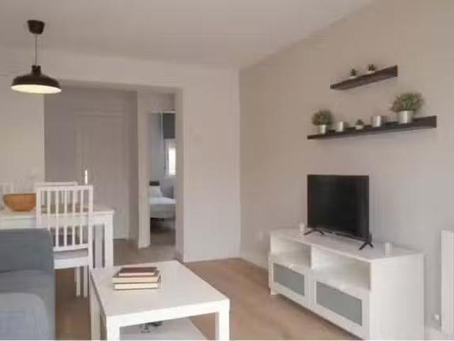 Barato Piso de 1 habitación en Calle Diego Manchado