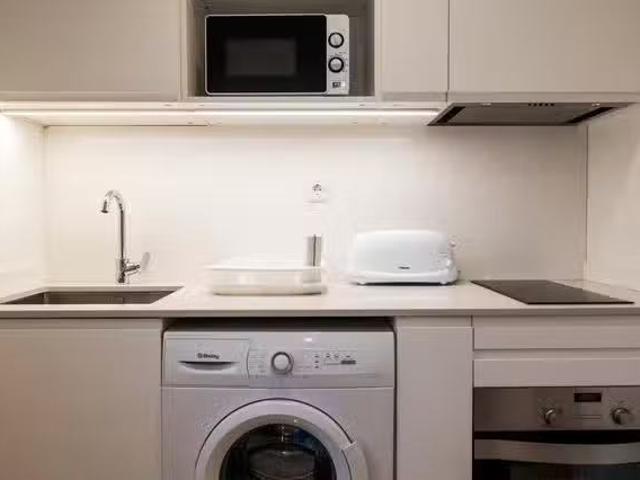 ¡Oferta! Piso de 1 habitación en Carrer de Pelai
