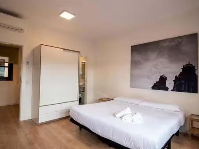 Nuevo Piso de 1 habitación en Carrer de Pelai