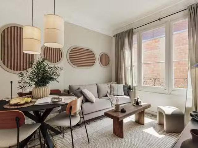 Acogedor Piso de 1 habitación en Carrer de Viladomat