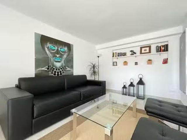 ¡Recién llegado! Piso de 2 habitaciones en Marbella
