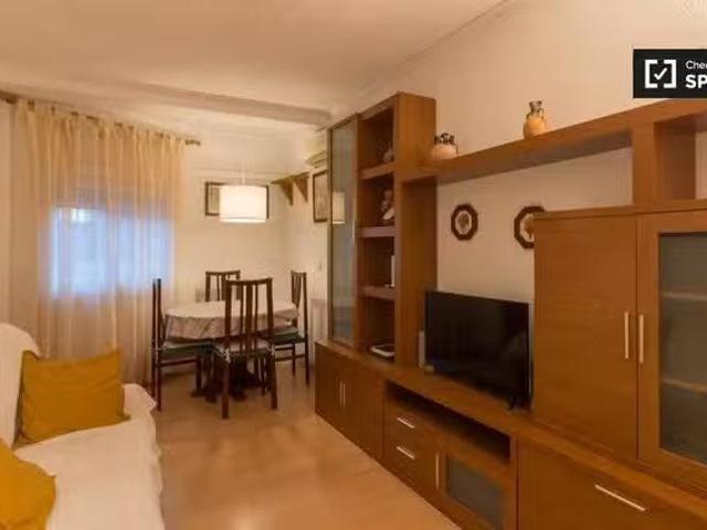 ¡Oferta! Piso en alquiler de 3 habitaciones Vilapicina, Barcel.