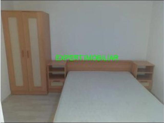 Oferte Inchirieri Garsoniere Vitan camera curte