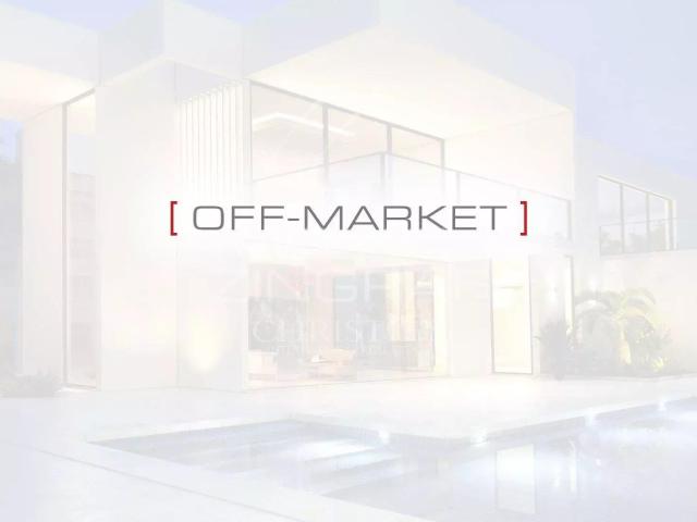 Off Market Maison d’architecte Cap Brun avec piscine proche. m² Toulon