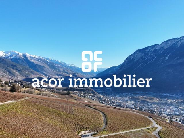 Off Market – Außergewöhnliches Penthouse auf halber Höhe des Hügels!