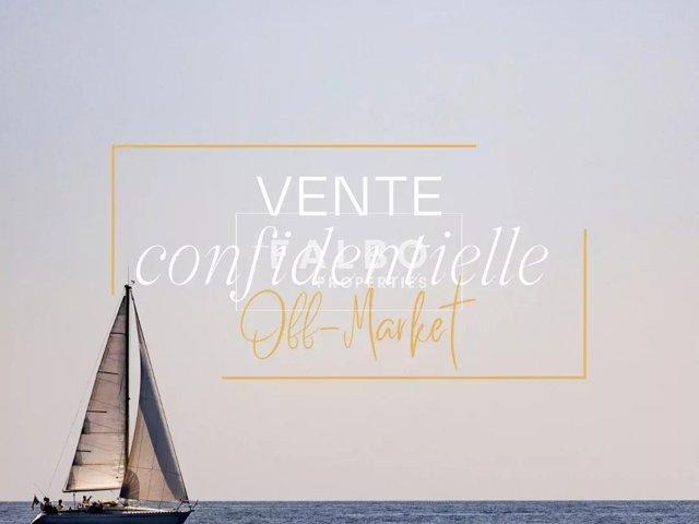 Off Market Première ligne mer Carry le Rouet
