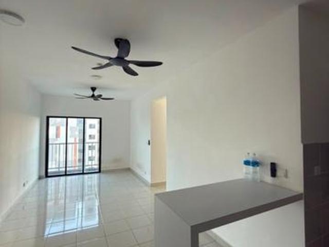 Offer Unit Cassia residence 3B2B Cyberjaya Partially Furnished