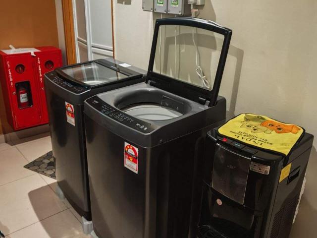 Offer Zero Deposit Near MRT Imbi Bukit Bintang Room + Private Toilet + Air Cond