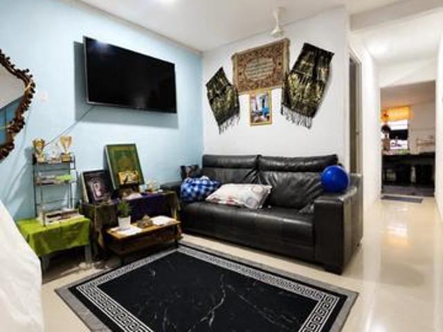 Offer price jalan gelam taman rinting 2 sty lowcost renovated
