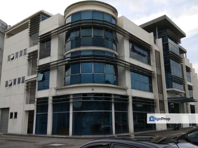 Office building in Kota Damansara for sale