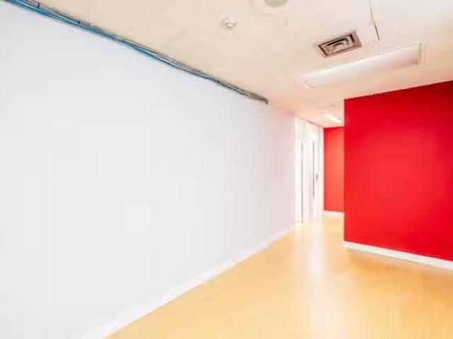 Office for lease in New Westminster, New Westminster, th Avenu.