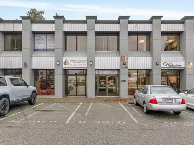 Office for lease in Abbotsford, Abbotsford, 206 33119 South Fr.
