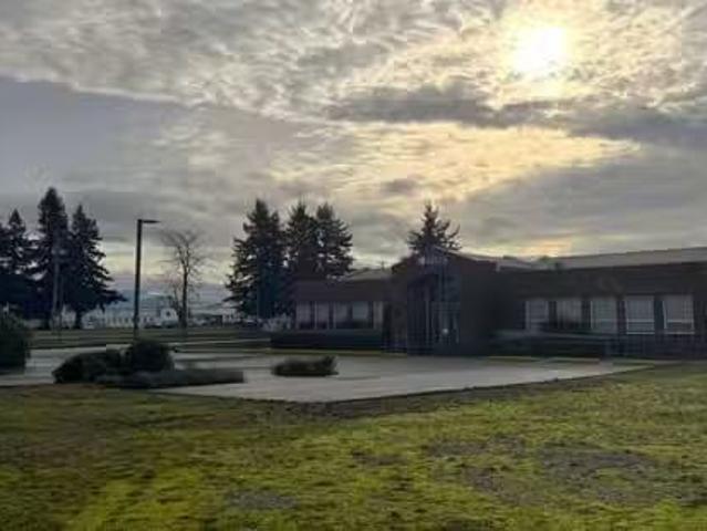 Office for lease in Abbotsford, Abbotsford, 30470 Approach Dri.