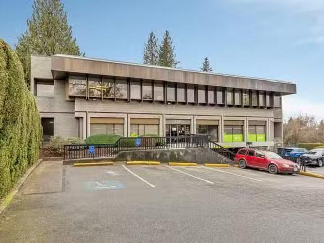 Office for lease in Abbotsford, Abbotsford, E 2309 Mc Callum R.
