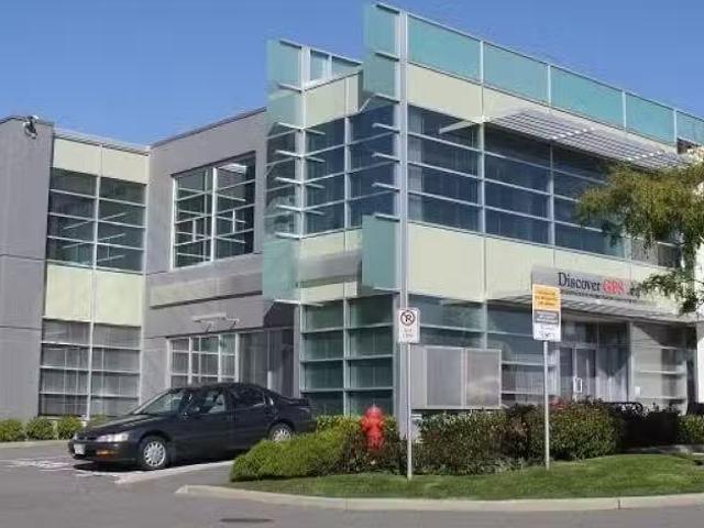 Office for lease in Burnaby, Burnaby South, 210 5589 Byrne Roa.