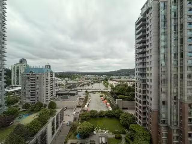 Office for lease in Coquitlam, Coquitlam, 1105 2992 Glen Drive.