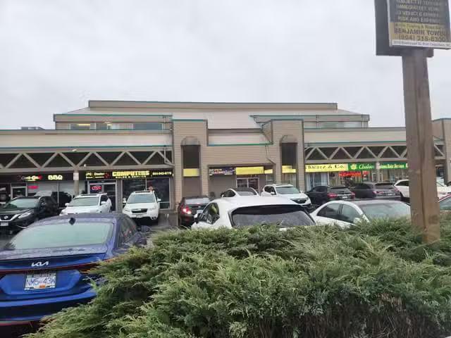 Office for lease in Coquitlam, Coquitlam, 208 2922 Glen Drive.