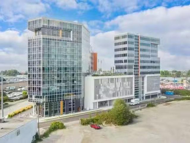 Office for lease in Richmond, Richmond, 520 8477 Bridgeport Ro.
