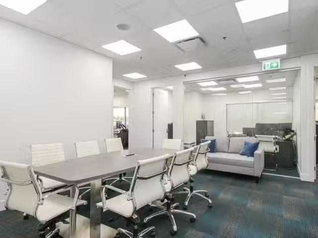 Office for lease in Surrey, Cloverdale, a Avenue, 224982880