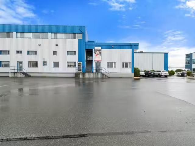 Office for lease in Sardis, Sardis, 110 44488 South Sumas Road.